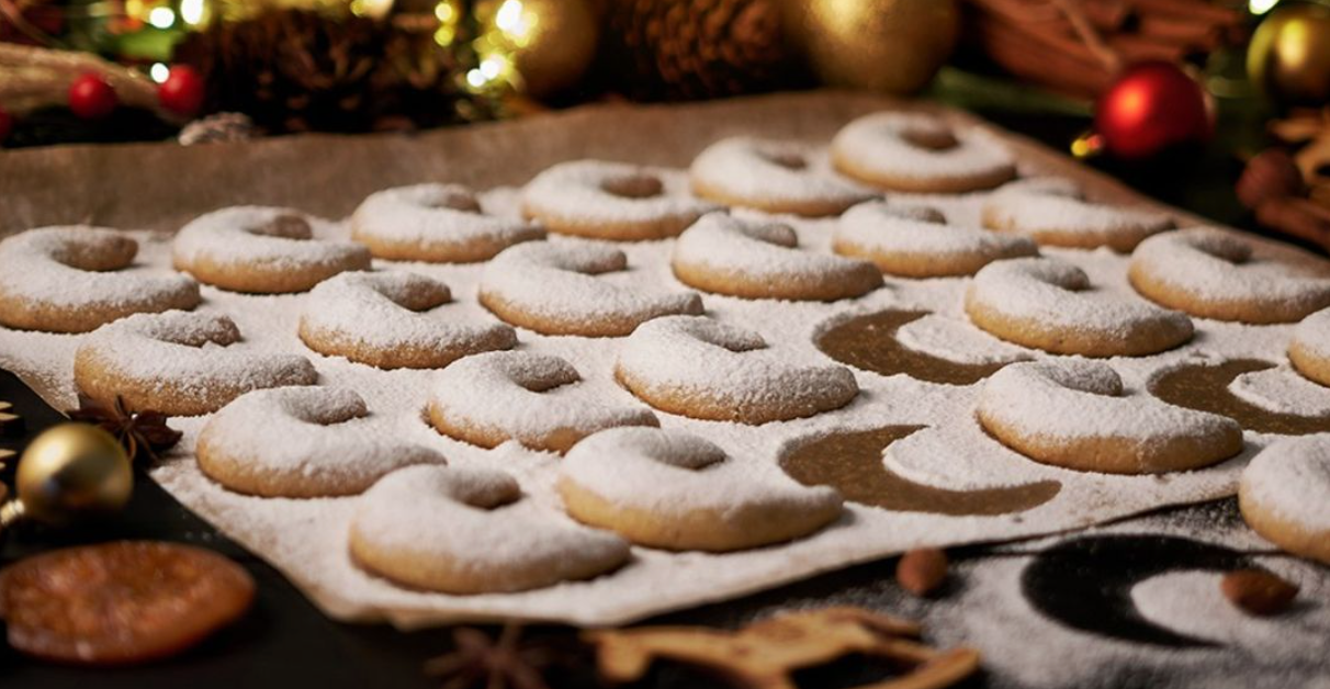 Christmas is Almost Here: Authentic German Vanillekipferl Recipe